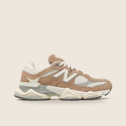 New Balance 9060 — Bois flotté